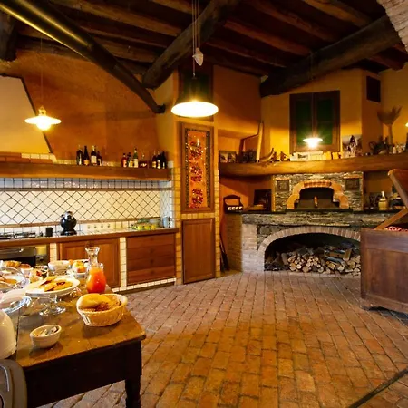 Rivarola Al Tempo Dei Castelli Carasco