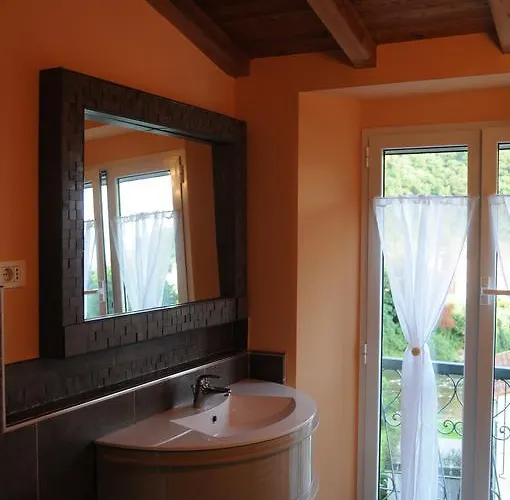 Rivarola Al Tempo Dei Castelli Bed & Breakfast