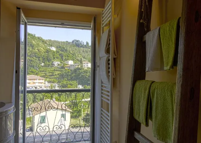 Rivarola Al Tempo Dei Castelli Bed & Breakfast Carasco