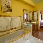 Bed and Breakfast Rivarola Al Tempo Dei Castelli