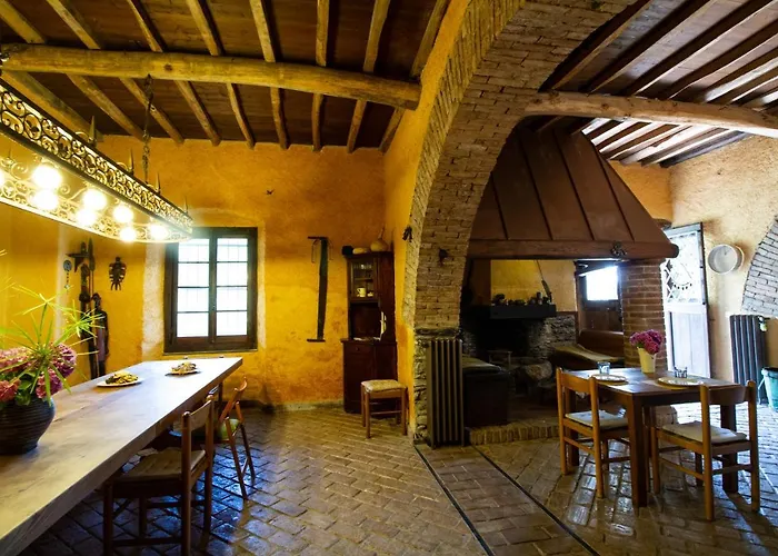 Rivarola Al Tempo Dei Castelli Bed & Breakfast Carasco